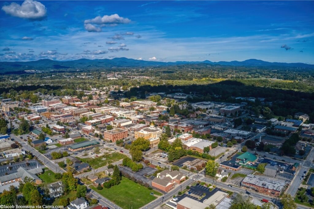 aerial view of downtown hendersonville nc; movers hendersonville nc