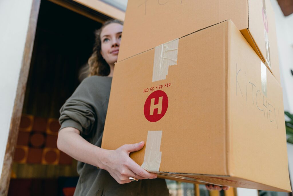 Confidently survive moving day, support your household and protect your peace of mind.